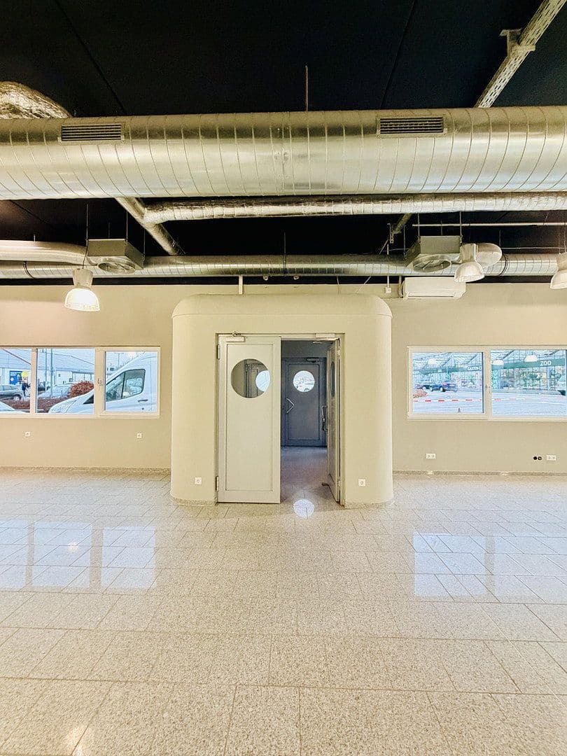 Prenájom nebytového priestoru 230 m², Draisstraße 1, Karlsbad, Bádensko-Wurttembersko Prenájom nebytového priestoru 230 m², Draisstraße 1, Karlsbad, Bádensko-Wurttembersko