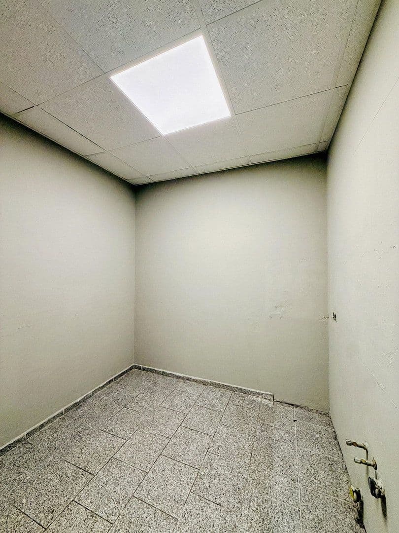 Prenájom nebytového priestoru 230 m², Draisstraße 1, Karlsbad, Bádensko-Wurttembersko Prenájom nebytového priestoru 230 m², Draisstraße 1, Karlsbad, Bádensko-Wurttembersko