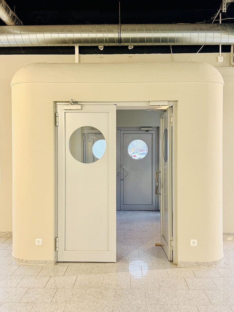 Prenájom nebytového priestoru 230 m², Draisstraße 1, Karlsbad, Bádensko-Wurttembersko Prenájom nebytového priestoru 230 m², Draisstraße 1, Karlsbad, Bádensko-Wurttembersko