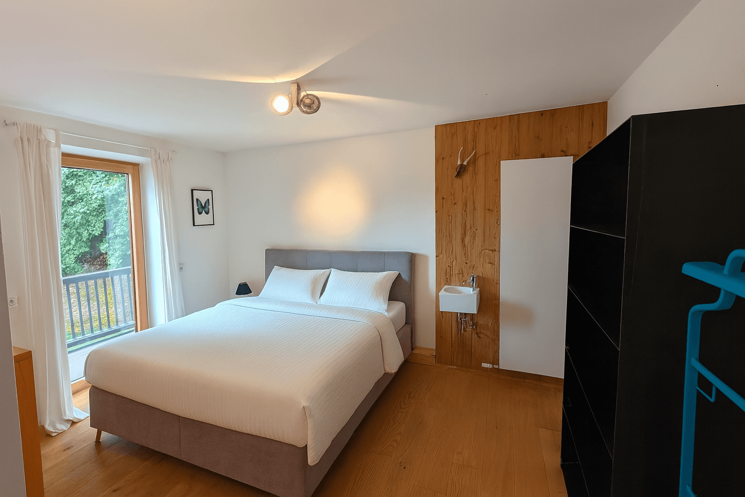 Predaj domu 204 m², pozemek 1.156 m², Sonnenweg 11, Fischbachau, Bavorsko Predaj domu 204 m², pozemek 1.156 m², Sonnenweg 11, Fischbachau, Bavorsko