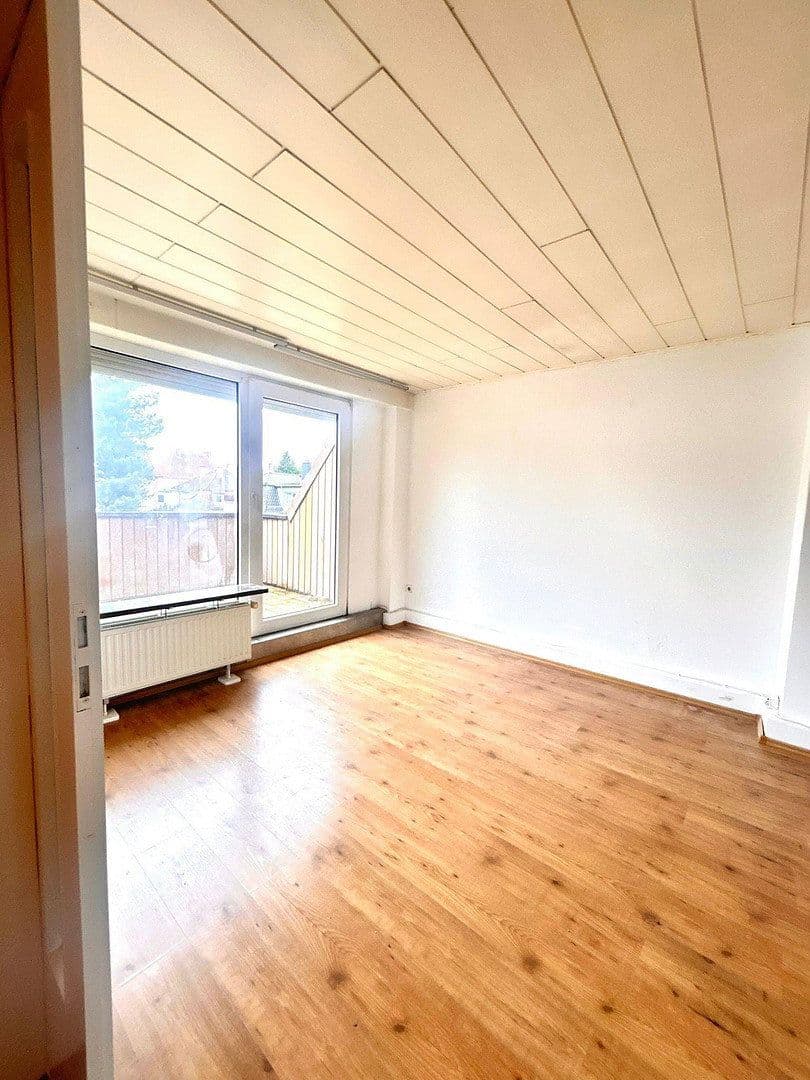 Prenájom bytu 2-izbový 90 m², Lutherstraße 8, Osnabrück, Dolné Sasko Prenájom bytu 2-izbový 90 m², Lutherstraße 8, Osnabrück, Dolné Sasko