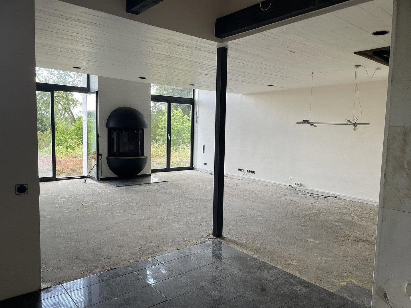 Predaj domu 245 m², pozemek 2.660 m², Aschaffenburg, Bavorsko Predaj domu 245 m², pozemek 2.660 m², Aschaffenburg, Bavorsko