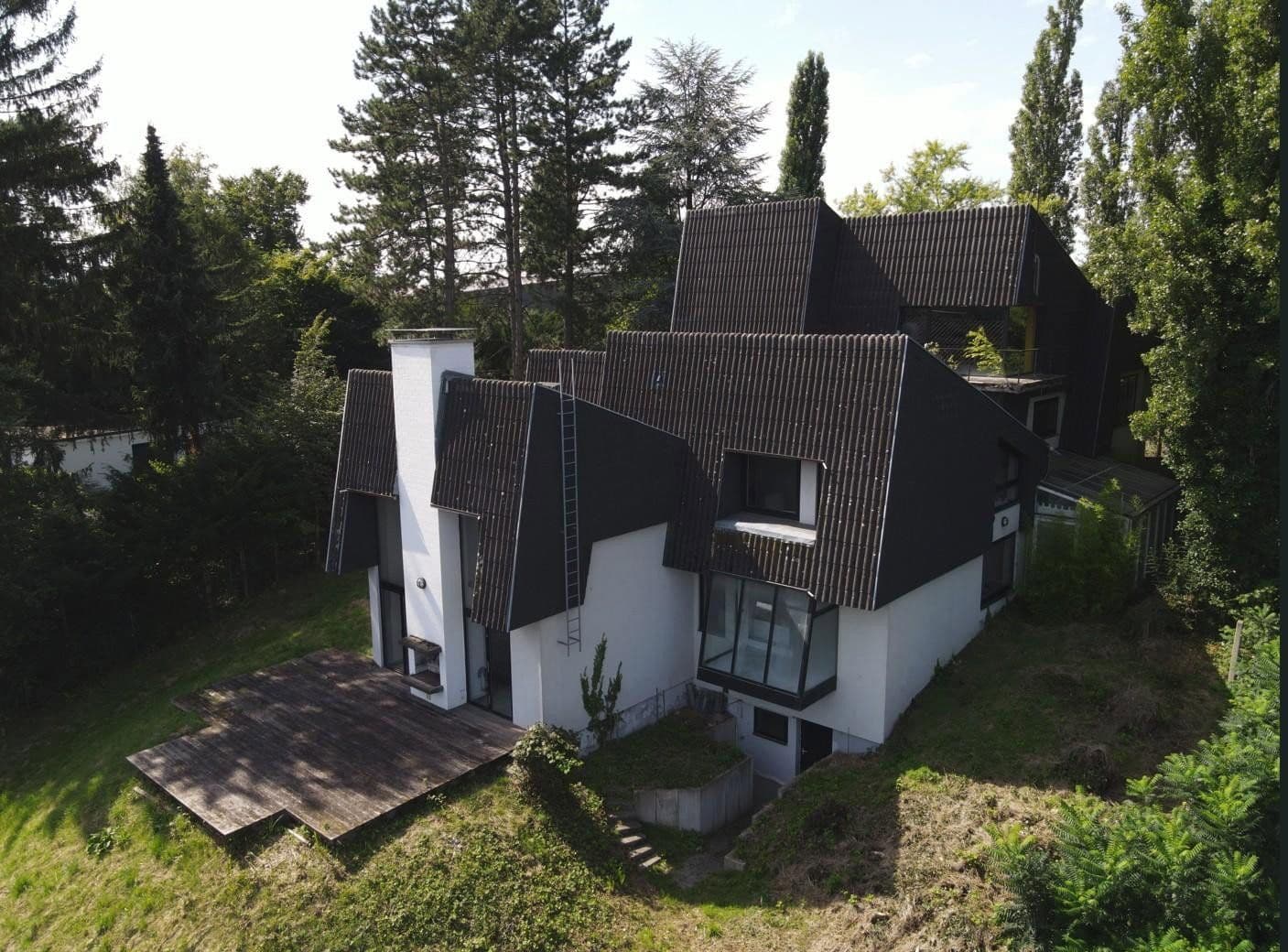 Predaj domu 245 m², pozemek 2.660 m², Aschaffenburg, Bavorsko Predaj domu 245 m², pozemek 2.660 m², Aschaffenburg, Bavorsko