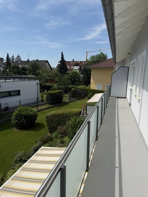 Prenájom bytu 2-izbový 66 m², Kriegerstrasse 3 a, Germering, Bavorsko Prenájom bytu 2-izbový 66 m², Kriegerstrasse 3 a, Germering, Bavorsko