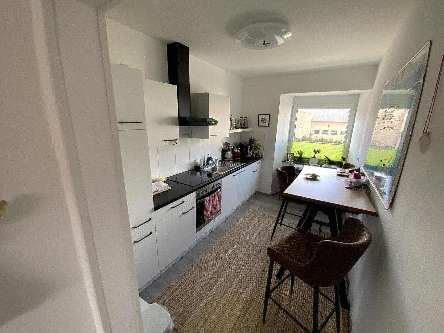 Prenájom bytu 2-izbový 65 m², Alte Chausssee 111, Kruft, Porýnie-Falcko Prenájom bytu 2-izbový 65 m², Alte Chausssee 111, Kruft, Porýnie-Falcko