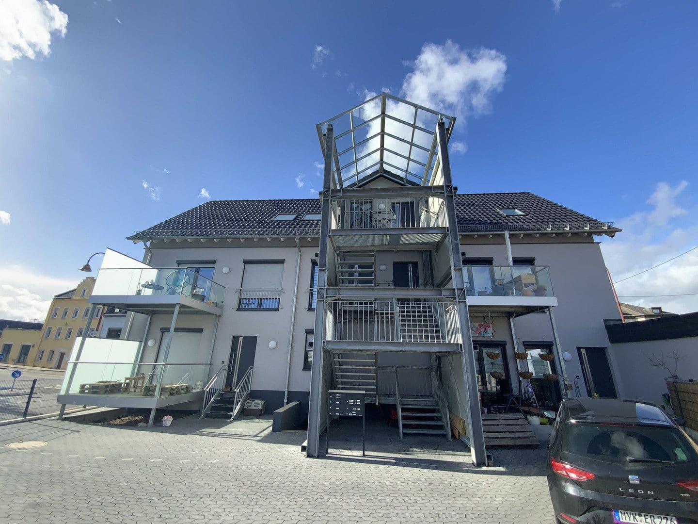 Prenájom bytu 2-izbový 65 m², Alte Chausssee 111, Kruft, Porýnie-Falcko Prenájom bytu 2-izbový 65 m², Alte Chausssee 111, Kruft, Porýnie-Falcko