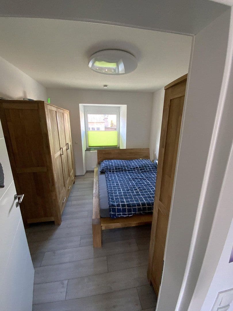 Prenájom bytu 2-izbový 65 m², Alte Chausssee 111, Kruft, Porýnie-Falcko Prenájom bytu 2-izbový 65 m², Alte Chausssee 111, Kruft, Porýnie-Falcko