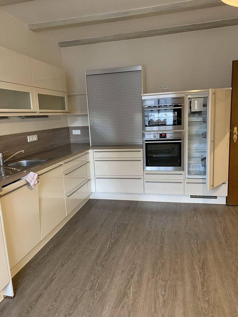 Predaj bytu 5-izbový 142 m², Goldbach, Bavorsko Predaj bytu 5-izbový 142 m², Goldbach, Bavorsko
