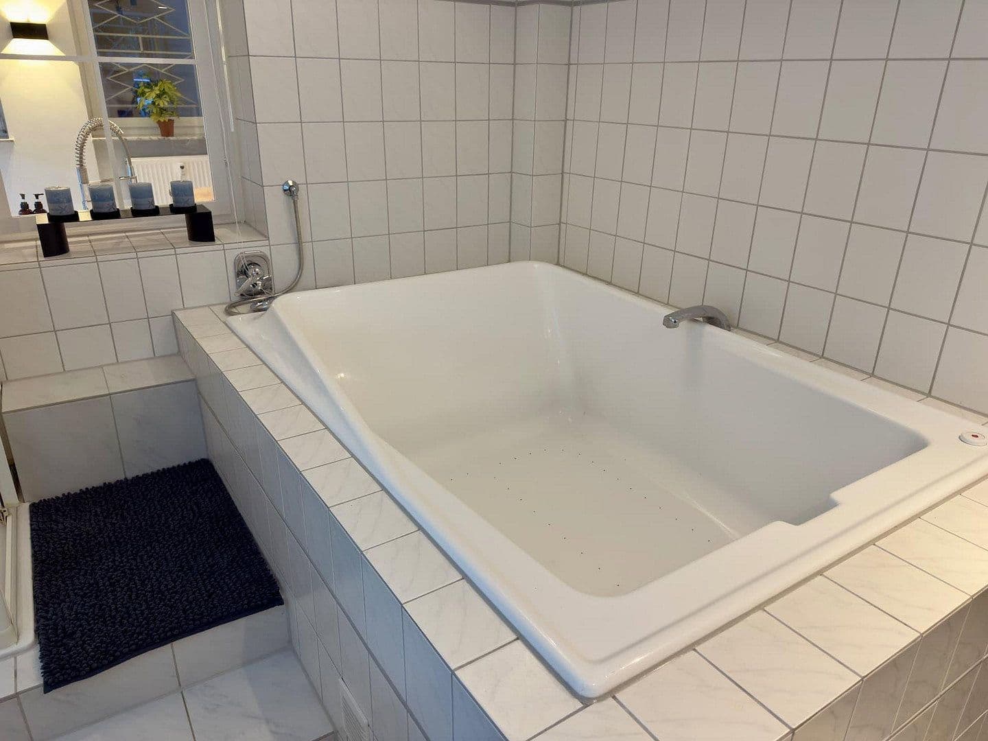 Prenájom bytu 2-izbový 75 m², Kahl am Main, Bavorsko Prenájom bytu 2-izbový 75 m², Kahl am Main, Bavorsko