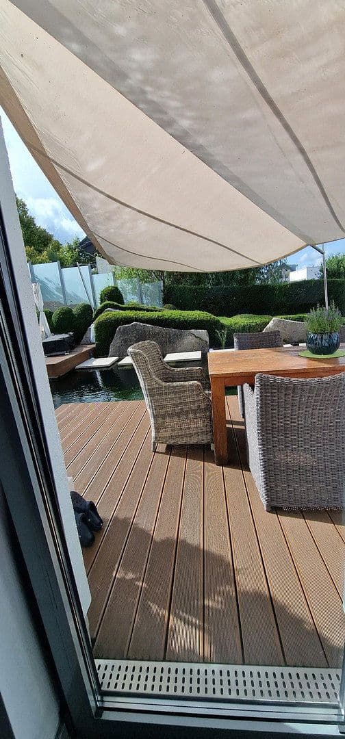 Predaj domu 369 m², pozemek 1.221 m², Bingen am Rhein, Porýnie-Falcko Predaj domu 369 m², pozemek 1.221 m², Bingen am Rhein, Porýnie-Falcko