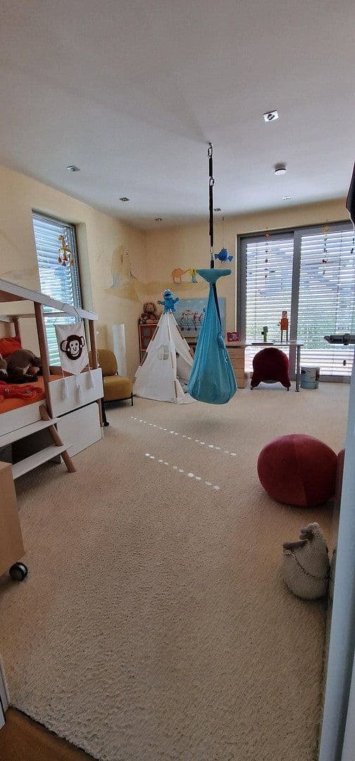 Predaj domu 369 m², pozemek 1.221 m², Bingen am Rhein, Porýnie-Falcko Predaj domu 369 m², pozemek 1.221 m², Bingen am Rhein, Porýnie-Falcko