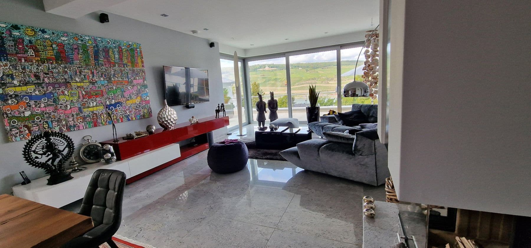 Predaj domu 369 m², pozemek 1.221 m², Bingen am Rhein, Porýnie-Falcko Predaj domu 369 m², pozemek 1.221 m², Bingen am Rhein, Porýnie-Falcko