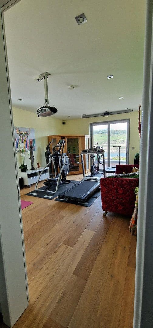 Predaj domu 369 m², pozemek 1.221 m², Bingen am Rhein, Porýnie-Falcko Predaj domu 369 m², pozemek 1.221 m², Bingen am Rhein, Porýnie-Falcko