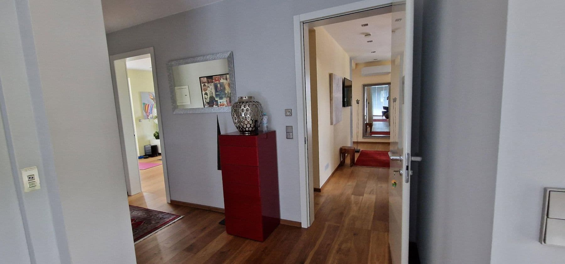 Predaj domu 369 m², pozemek 1.221 m², Bingen am Rhein, Porýnie-Falcko Predaj domu 369 m², pozemek 1.221 m², Bingen am Rhein, Porýnie-Falcko