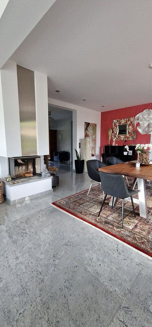 Predaj domu 369 m², pozemek 1.221 m², Bingen am Rhein, Porýnie-Falcko Predaj domu 369 m², pozemek 1.221 m², Bingen am Rhein, Porýnie-Falcko