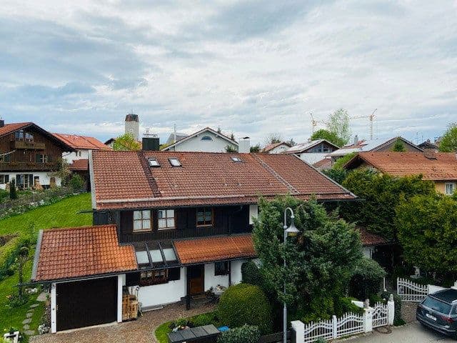 Prenájom bytu 2-izbový 53 m², Holzkirchen, Bavorsko Prenájom bytu 2-izbový 53 m², Holzkirchen, Bavorsko