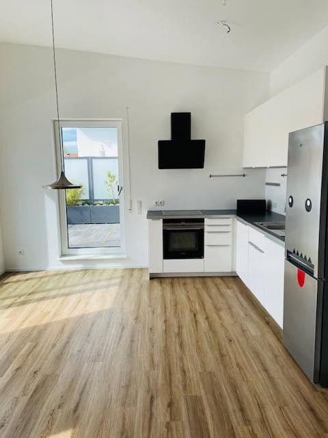 Prenájom bytu 2-izbový 53 m², Holzkirchen, Bavorsko Prenájom bytu 2-izbový 53 m², Holzkirchen, Bavorsko