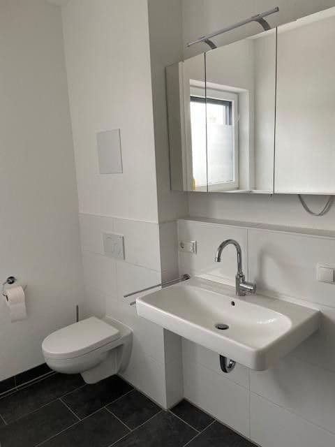 Prenájom bytu 2-izbový 53 m², Holzkirchen, Bavorsko Prenájom bytu 2-izbový 53 m², Holzkirchen, Bavorsko