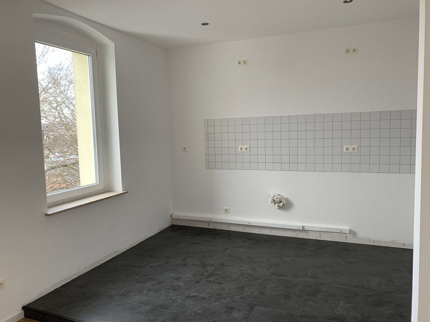 Prenájom bytu 4-izbový 128 m², Zierenbergstr. 72, Hildesheim, Dolné Sasko Prenájom bytu 4-izbový 128 m², Zierenbergstr. 72, Hildesheim, Dolné Sasko
