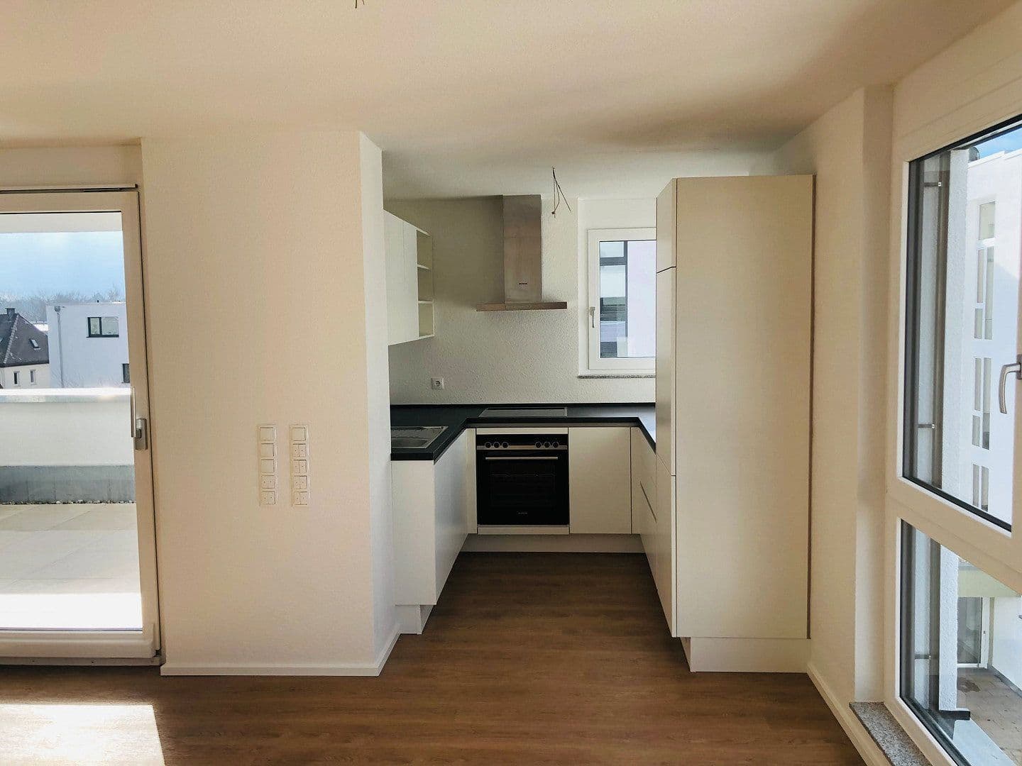 Prenájom bytu 4-izbový 89 m², Gerhardtstr. 13, Sindelfingen, Bádensko-Wurttembersko Prenájom bytu 4-izbový 89 m², Gerhardtstr. 13, Sindelfingen, Bádensko-Wurttembersko