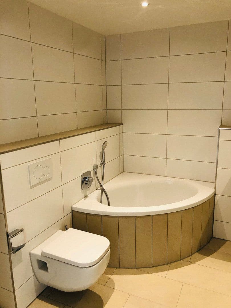 Prenájom bytu 4-izbový 89 m², Gerhardtstr. 13, Sindelfingen, Bádensko-Wurttembersko Prenájom bytu 4-izbový 89 m², Gerhardtstr. 13, Sindelfingen, Bádensko-Wurttembersko