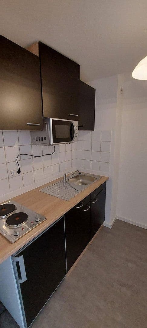 Prenájom bytu 1-izbový 40 m², Sudetenstr. 67, Bonn, Severné Porýnie - Westfálsko Prenájom bytu 1-izbový 40 m², Sudetenstr. 67, Bonn, Severné Porýnie - Westfálsko