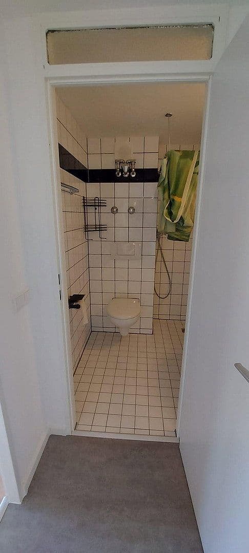 Prenájom bytu 1-izbový 40 m², Sudetenstr. 67, Bonn, Severné Porýnie - Westfálsko Prenájom bytu 1-izbový 40 m², Sudetenstr. 67, Bonn, Severné Porýnie - Westfálsko