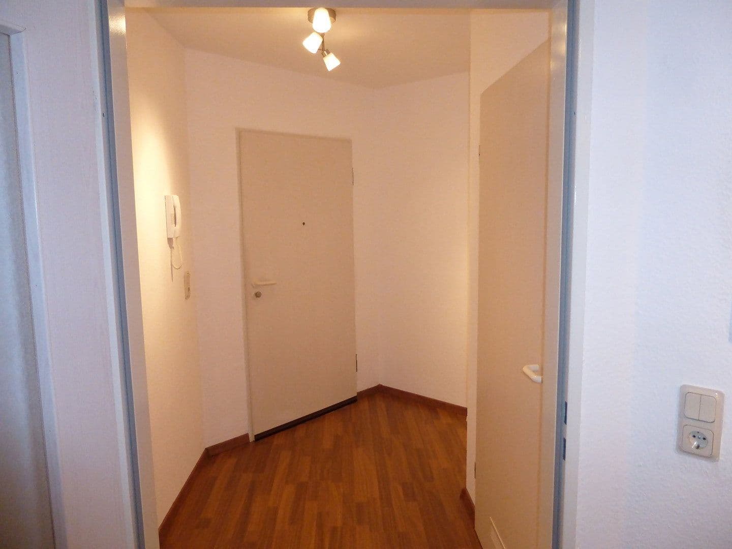 Prenájom bytu 1-izbový 35 m², Roonstr. 14, Bad Sachsa, Dolné Sasko Prenájom bytu 1-izbový 35 m², Roonstr. 14, Bad Sachsa, Dolné Sasko