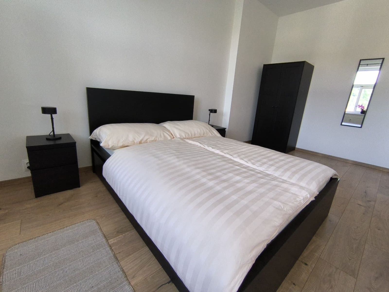 Prenájom bytu 2-izbový 45 m², Strakonická, Praha, Praha Prenájom bytu 2-izbový 45 m², Strakonická, Praha, Praha