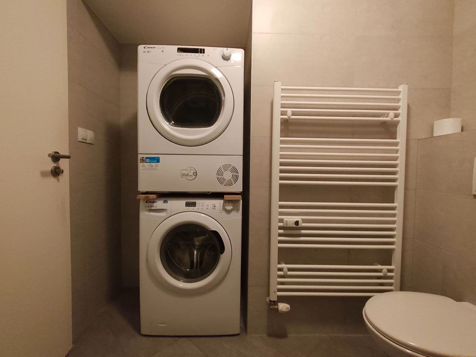 Prenájom bytu 2-izbový 45 m², Strakonická, Praha, Praha Prenájom bytu 2-izbový 45 m², Strakonická, Praha, Praha