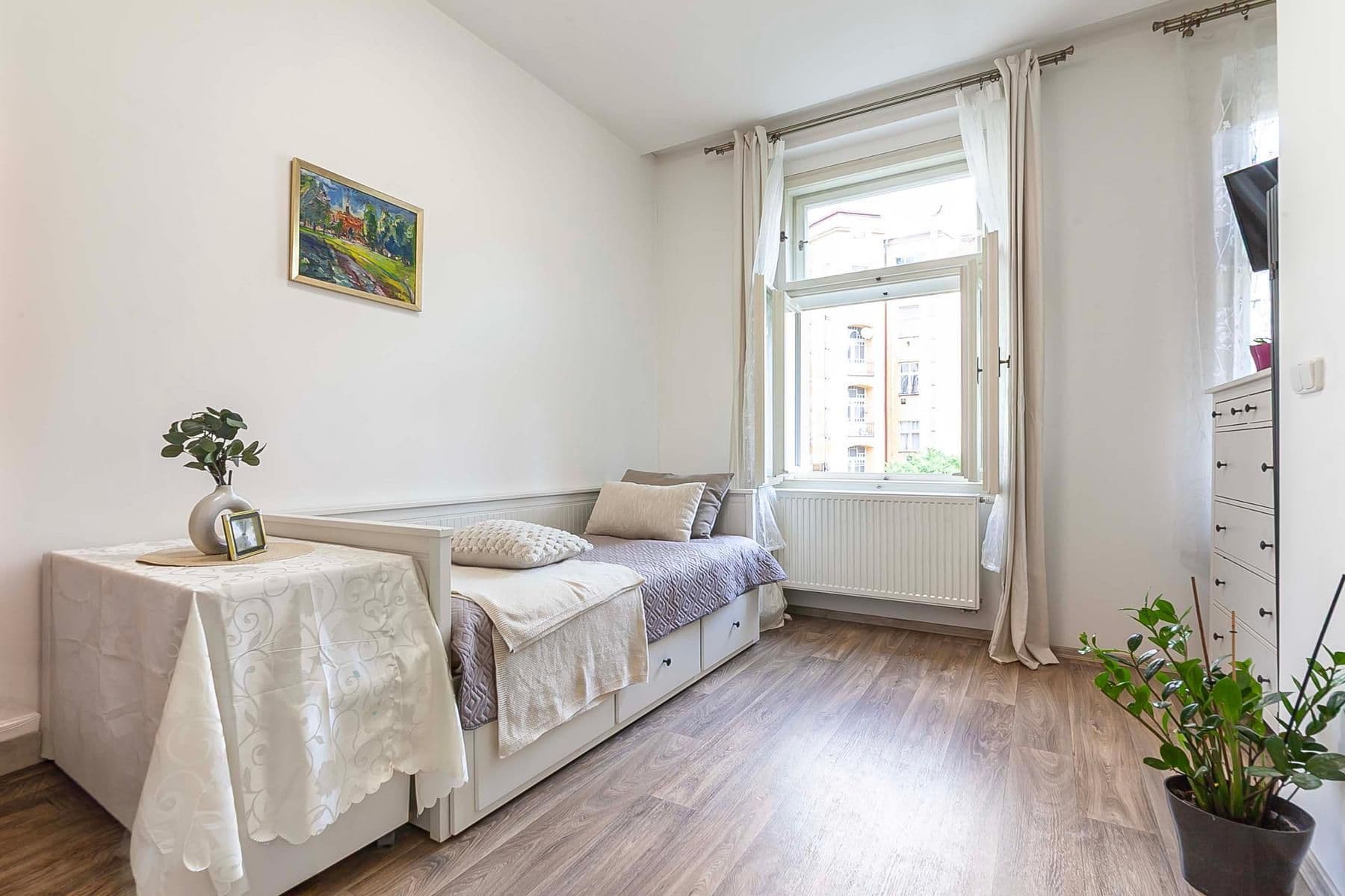 Predaj bytu 2-izbový 41 m², Orelská, Praha, Praha Predaj bytu 2-izbový 41 m², Orelská, Praha, Praha