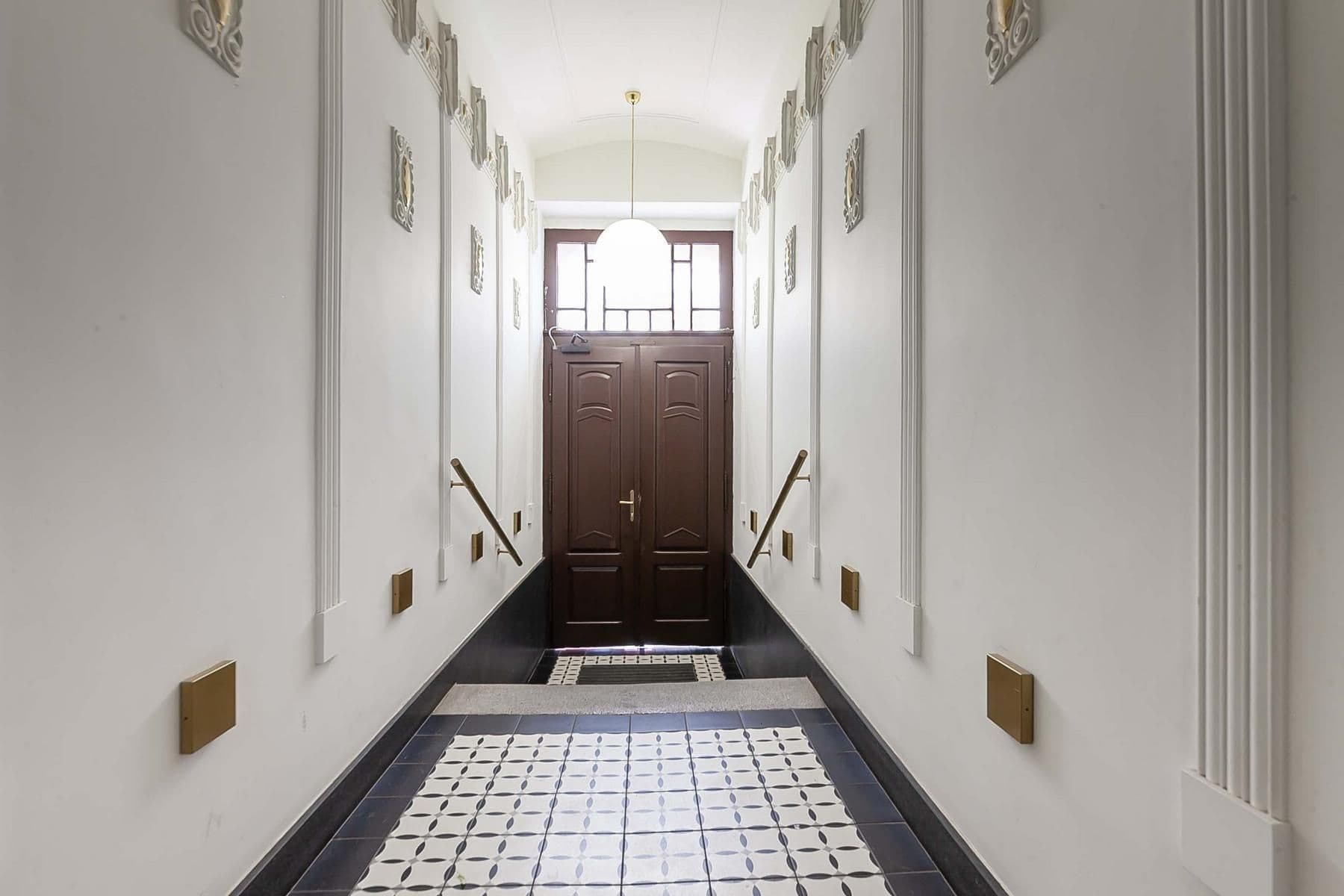 Predaj bytu 2-izbový 41 m², Orelská, Praha, Praha Predaj bytu 2-izbový 41 m², Orelská, Praha, Praha