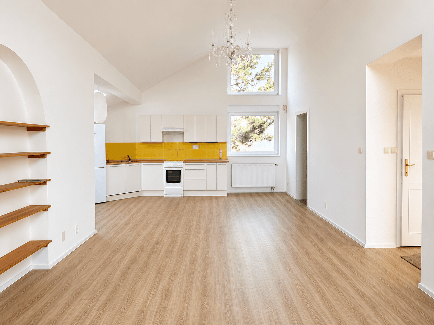 Prenájom bytu 3-izbový 93 m², Pod křížkem, Praha, Praha Prenájom bytu 3-izbový 93 m², Pod křížkem, Praha, Praha