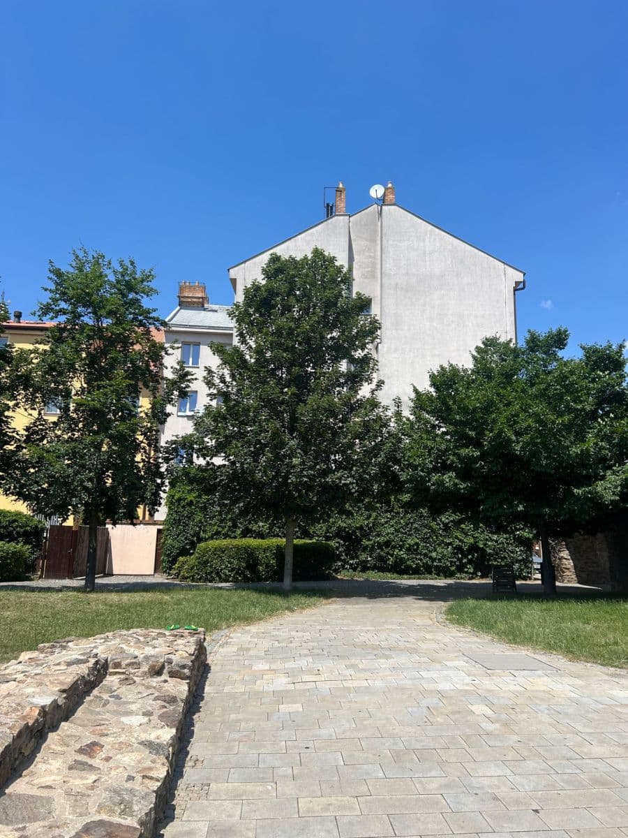 Predaj bytu 3-izbový 87 m², Husova, Jihlava, Kraj Vysočina Predaj bytu 3-izbový 87 m², Husova, Jihlava, Kraj Vysočina