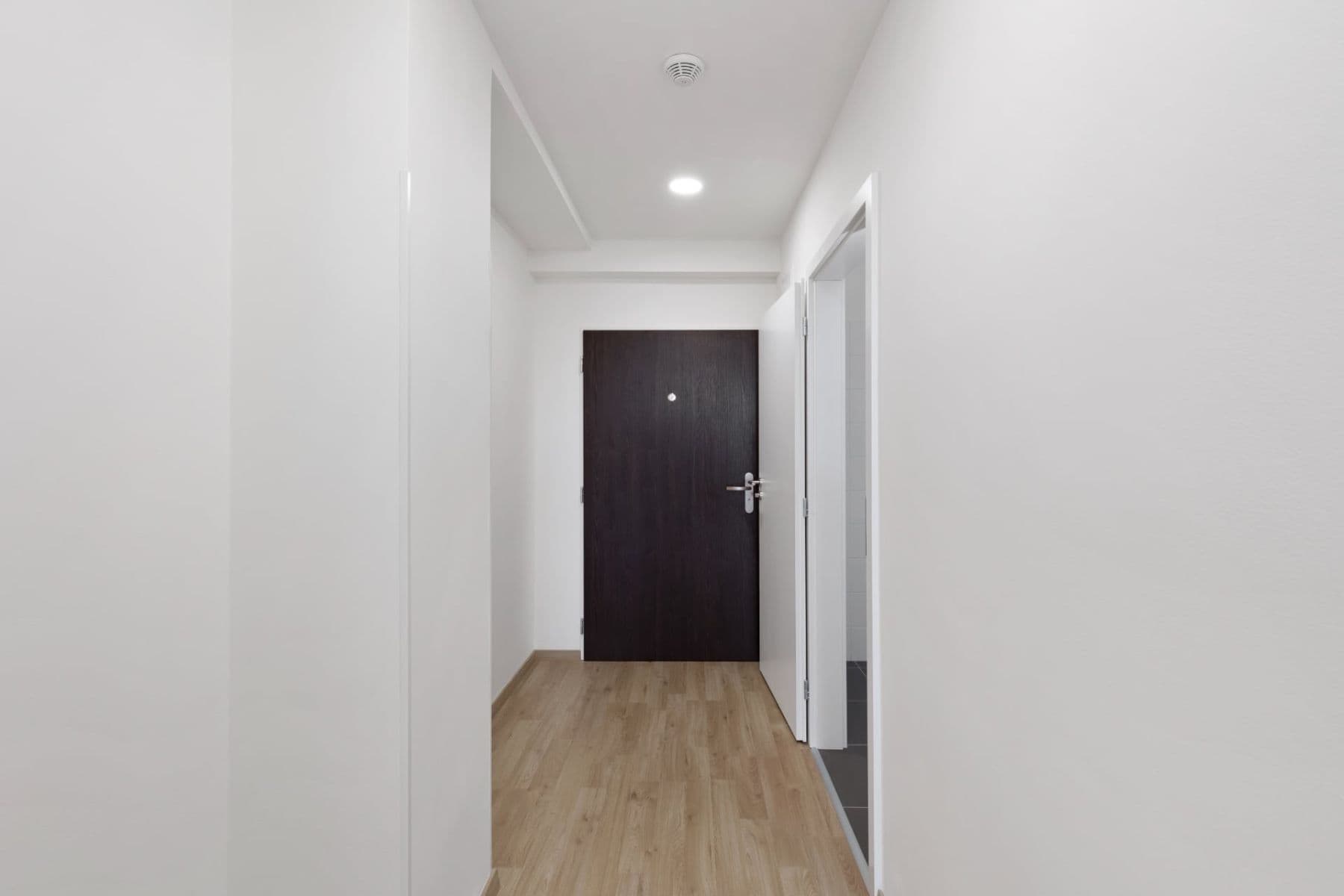 Prenájom bytu 1-izbový 26 m², Peroutkova, Praha, Praha Prenájom bytu 1-izbový 26 m², Peroutkova, Praha, Praha