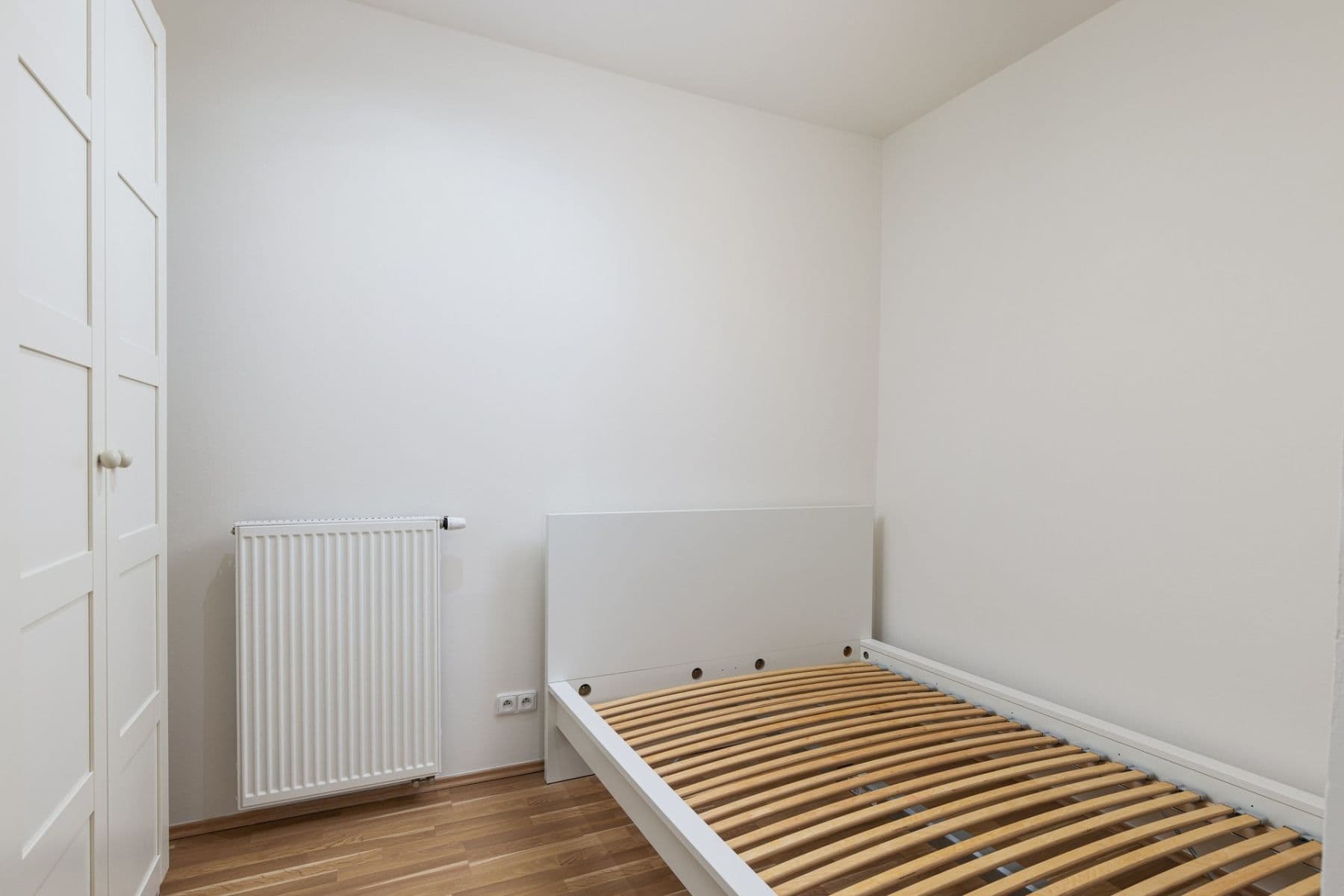 Prenájom bytu 1-izbový 30 m², Navrátilova, Praha, Praha Prenájom bytu 1-izbový 30 m², Navrátilova, Praha, Praha