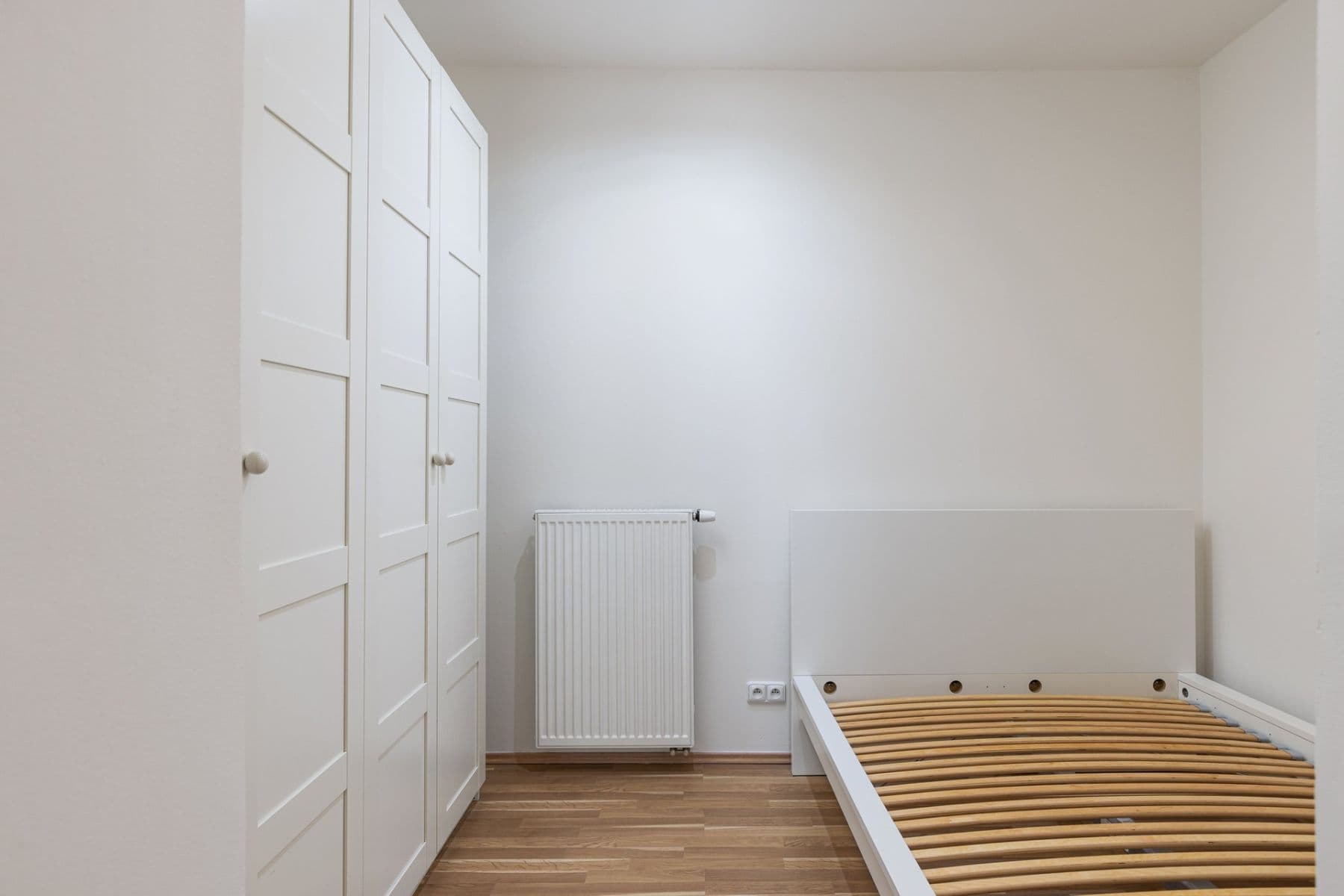 Prenájom bytu 1-izbový 30 m², Navrátilova, Praha, Praha Prenájom bytu 1-izbový 30 m², Navrátilova, Praha, Praha