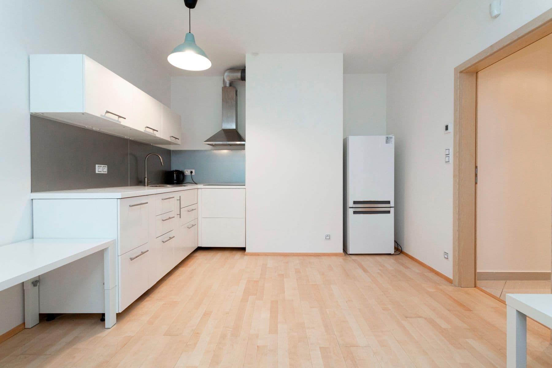 Prenájom bytu 1-izbový 43 m², Olšanská, Praha, Praha Prenájom bytu 1-izbový 43 m², Olšanská, Praha, Praha