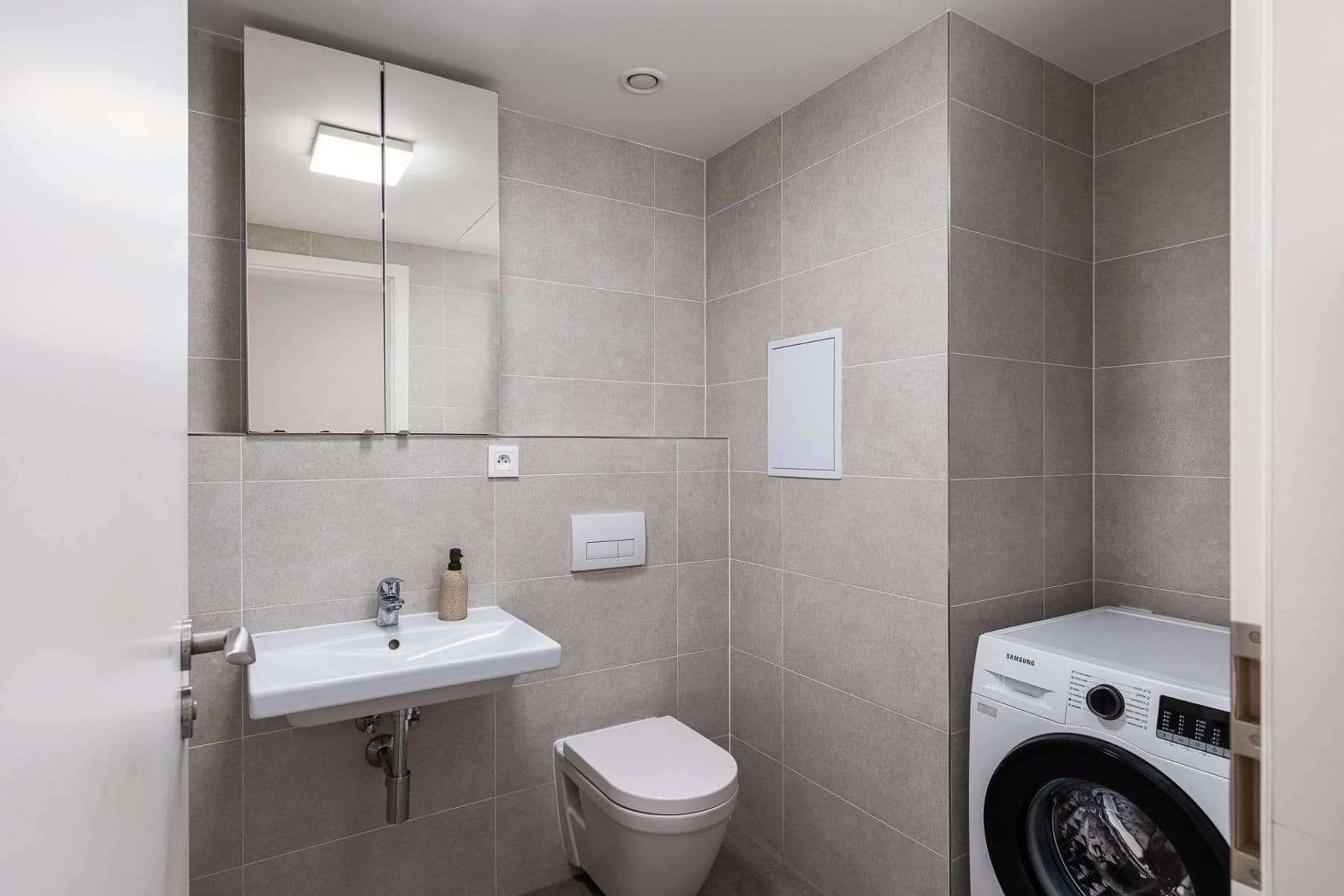 Prenájom bytu 1-izbový 33 m², Smržových, Praha, Praha Prenájom bytu 1-izbový 33 m², Smržových, Praha, Praha