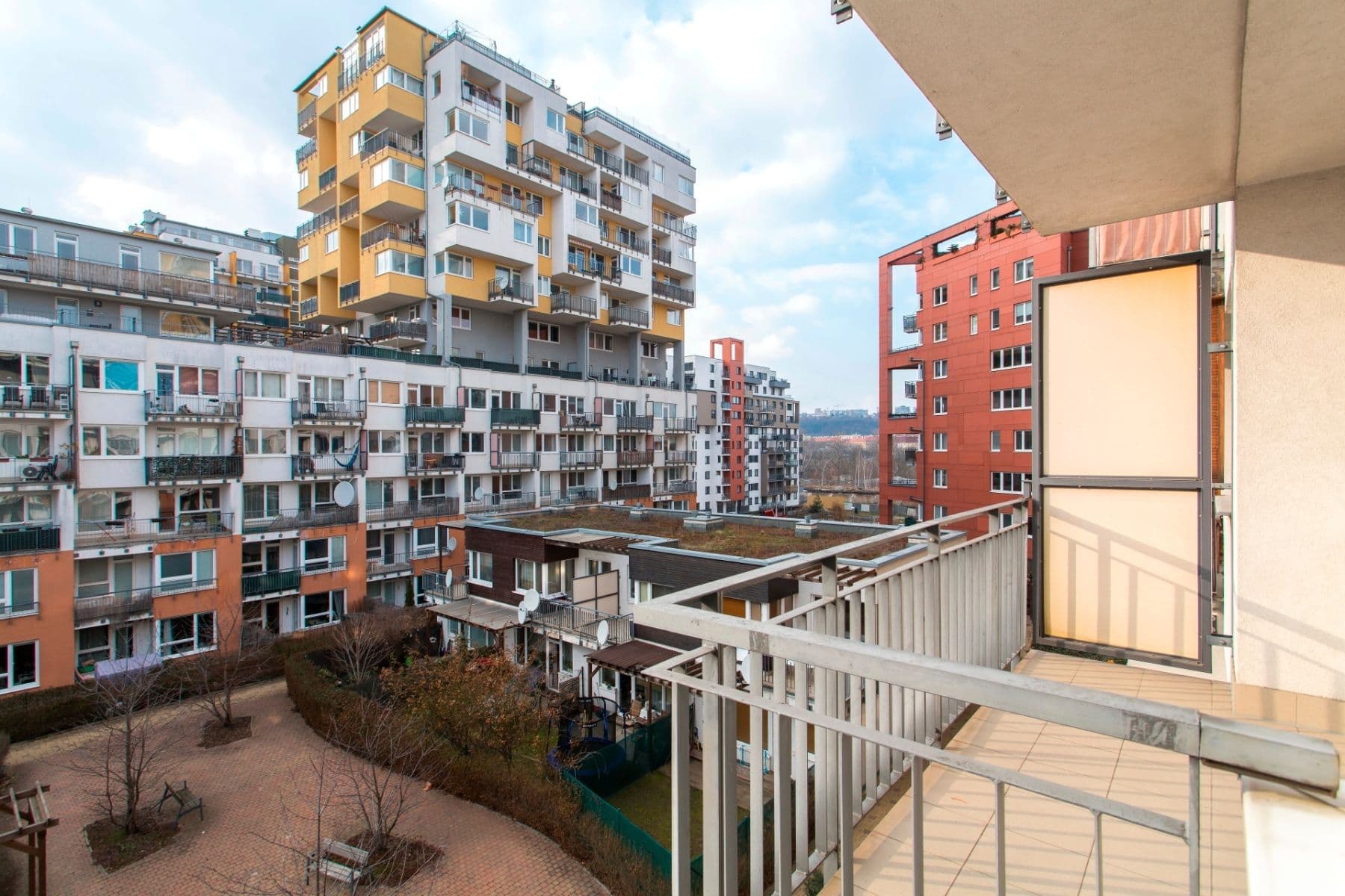 Prenájom bytu 2-izbový 48 m², Pod Harfou, Praha, Praha Prenájom bytu 2-izbový 48 m², Pod Harfou, Praha, Praha