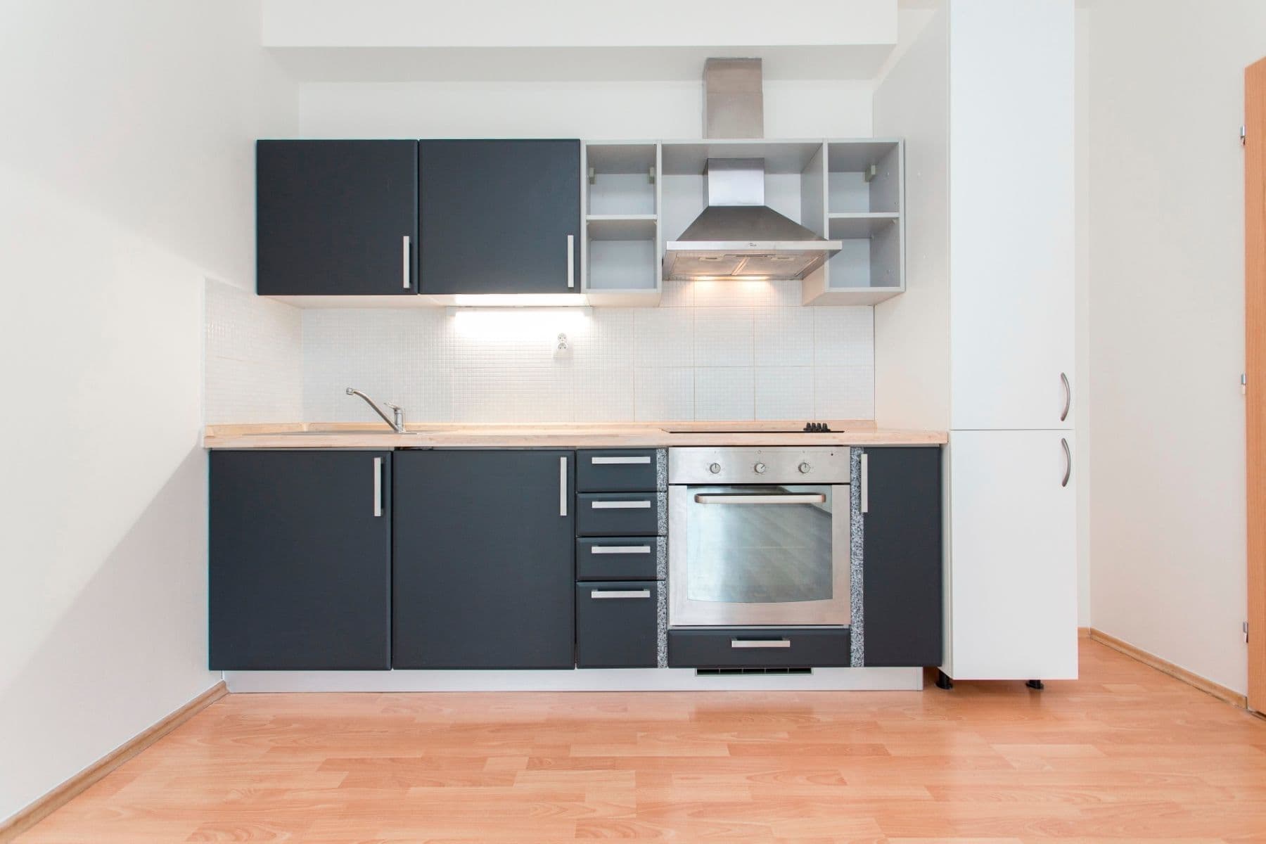 Prenájom bytu 2-izbový 48 m², Pod Harfou, Praha, Praha Prenájom bytu 2-izbový 48 m², Pod Harfou, Praha, Praha