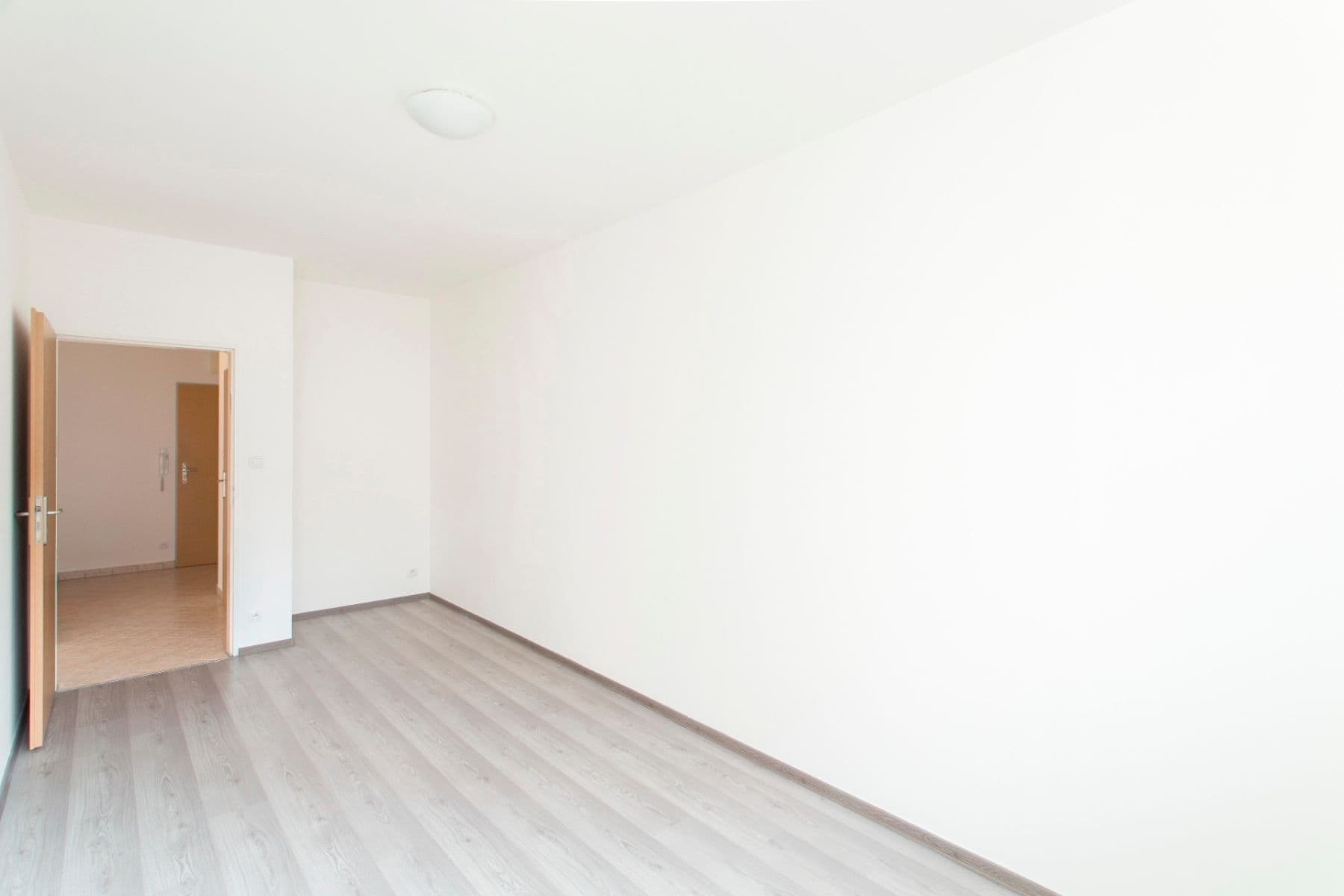 Prenájom bytu 2-izbový 48 m², Pod Harfou, Praha, Praha Prenájom bytu 2-izbový 48 m², Pod Harfou, Praha, Praha