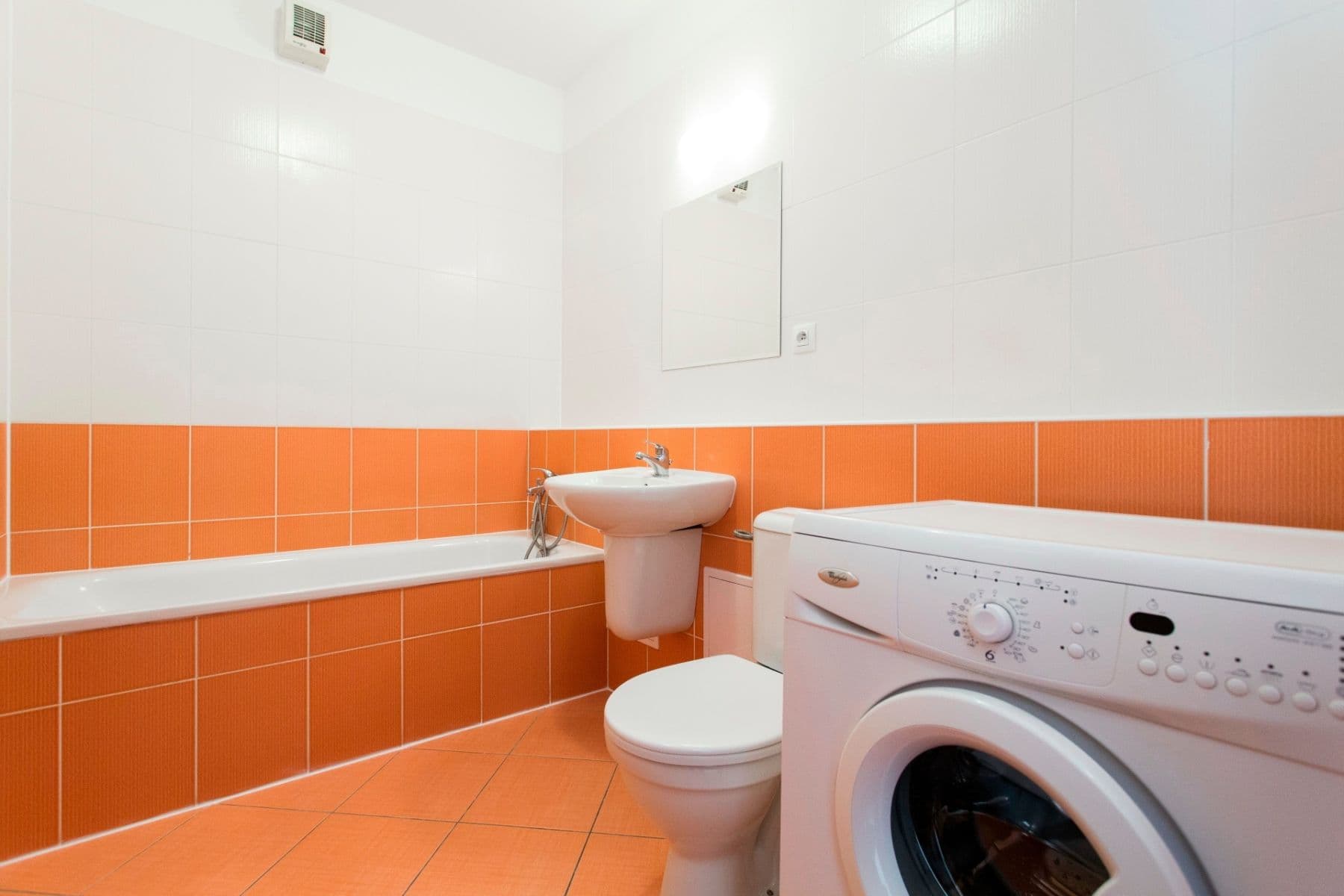 Prenájom bytu 2-izbový 48 m², Pod Harfou, Praha, Praha Prenájom bytu 2-izbový 48 m², Pod Harfou, Praha, Praha