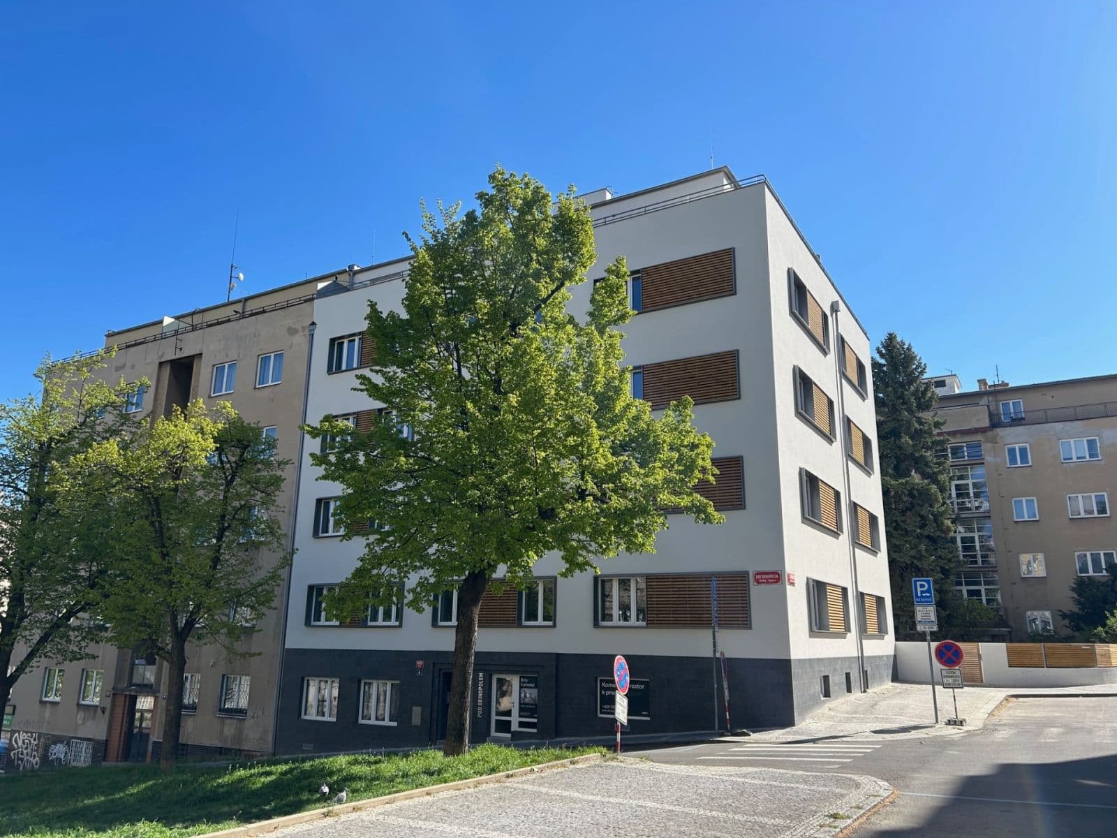 Prenájom bytu 2-izbový 47 m², Pod Drinopolem, Praha, Praha Prenájom bytu 2-izbový 47 m², Pod Drinopolem, Praha, Praha