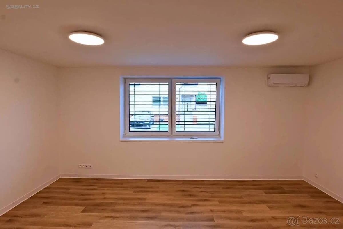 Predaj domu 200 m², pozemek 800 m², Moravany, Jihomoravský kraj Predaj domu 200 m², pozemek 800 m², Moravany, Jihomoravský kraj