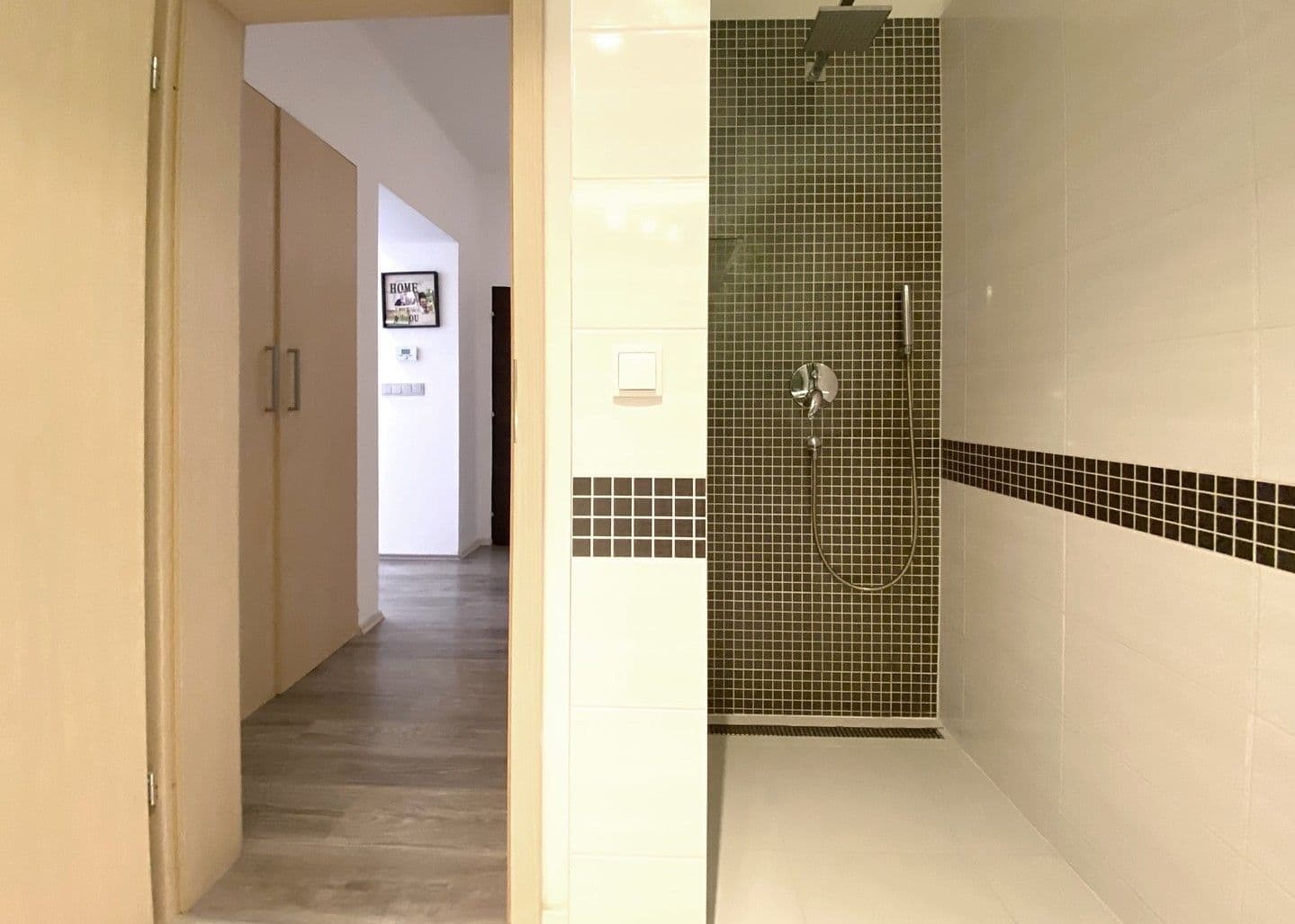 Prenájom bytu 3-izbový 95 m², U Střešovických hřišť, Praha, Praha Prenájom bytu 3-izbový 95 m², U Střešovických hřišť, Praha, Praha