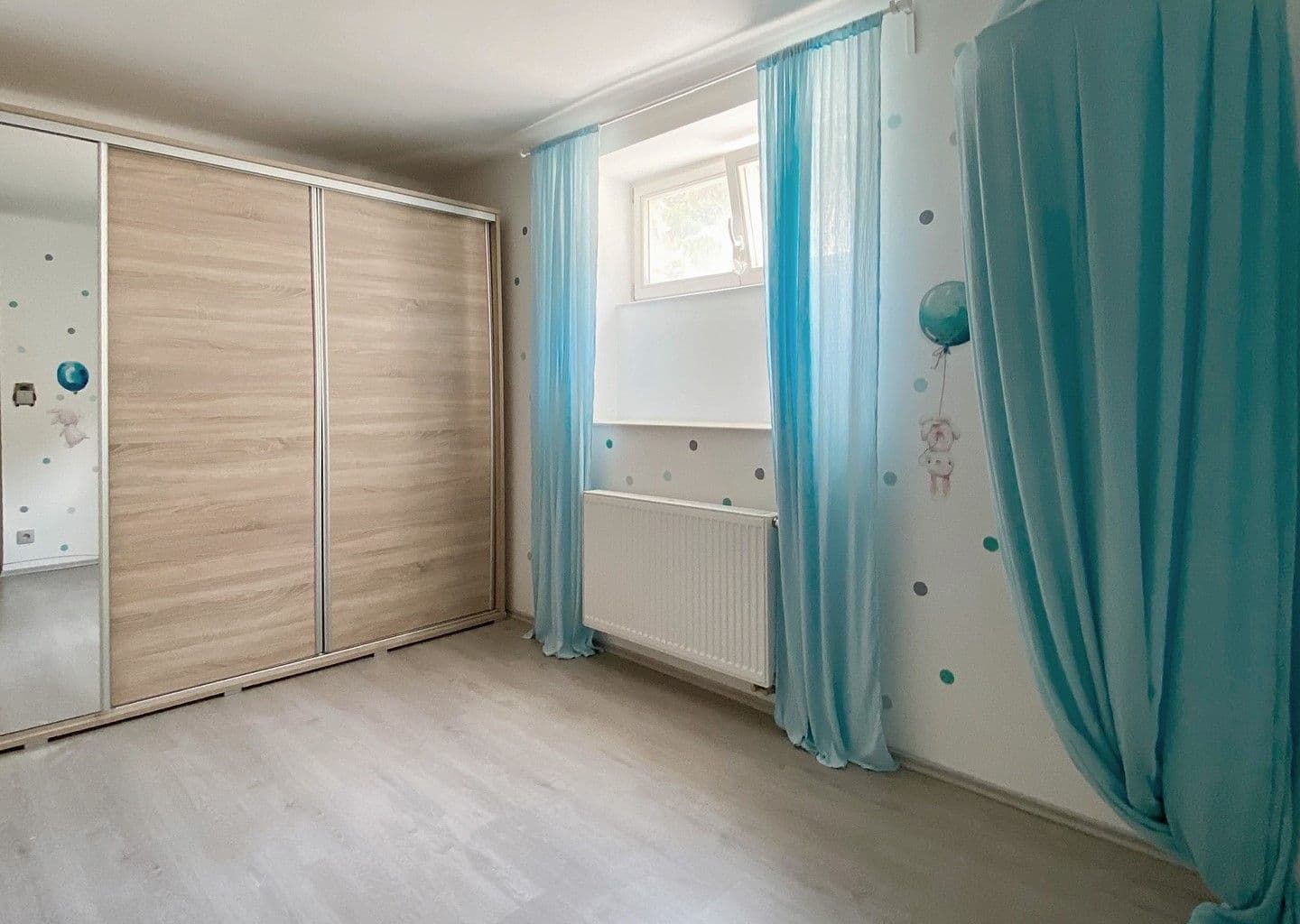 Prenájom bytu 3-izbový 95 m², U Střešovických hřišť, Praha, Praha Prenájom bytu 3-izbový 95 m², U Střešovických hřišť, Praha, Praha