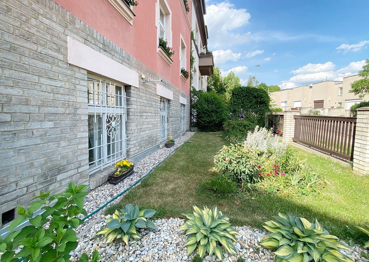 Prenájom bytu 3-izbový 95 m², U Střešovických hřišť, Praha, Praha Prenájom bytu 3-izbový 95 m², U Střešovických hřišť, Praha, Praha