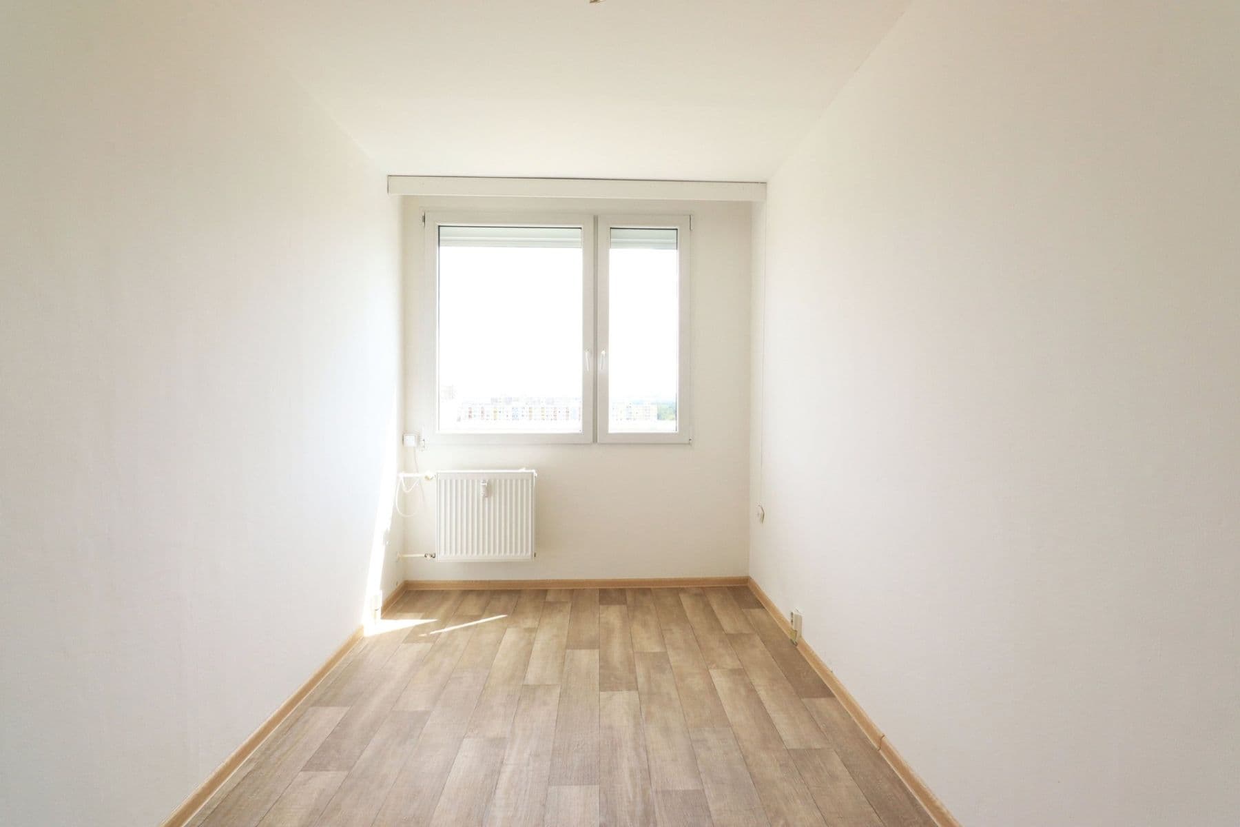 Prenájom bytu 3-izbový 67 m², Ke Kateřinkám, Praha, Praha Prenájom bytu 3-izbový 67 m², Ke Kateřinkám, Praha, Praha