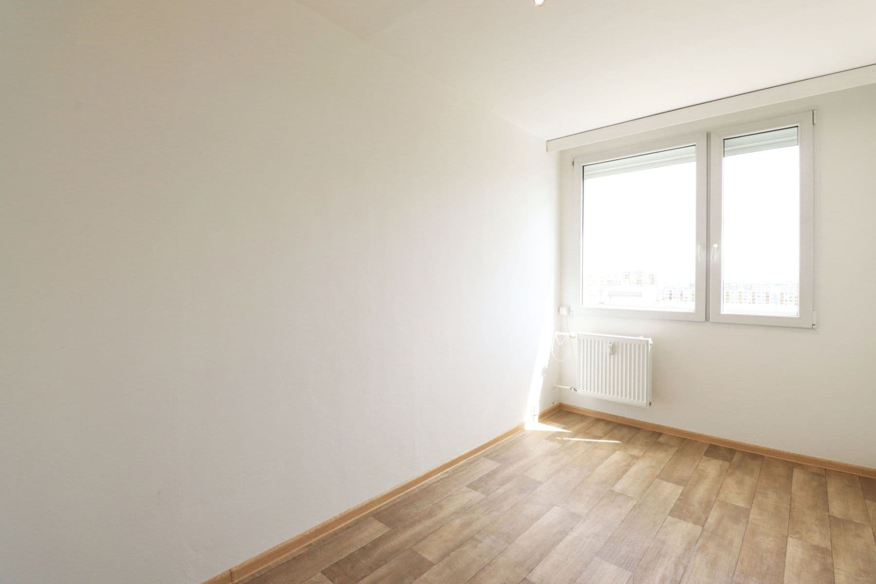 Prenájom bytu 3-izbový 67 m², Ke Kateřinkám, Praha, Praha Prenájom bytu 3-izbový 67 m², Ke Kateřinkám, Praha, Praha